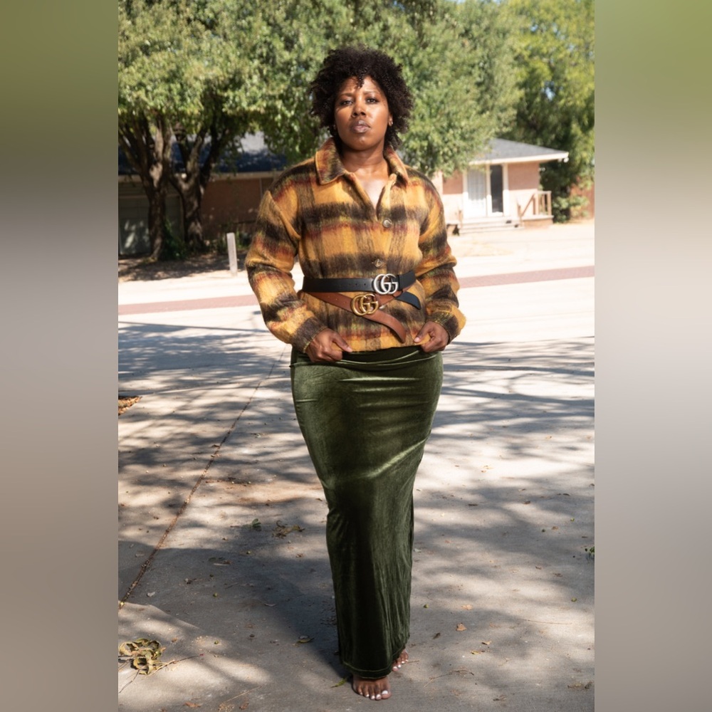 Holly Velvet Maxi Skirt (olive)